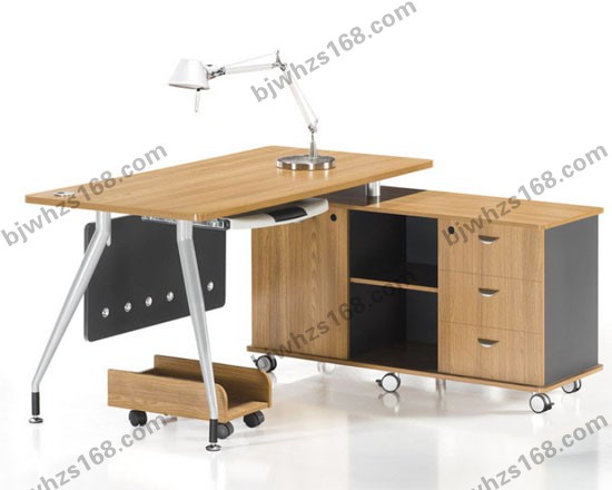 點擊查看商品:屏風(fēng)桌